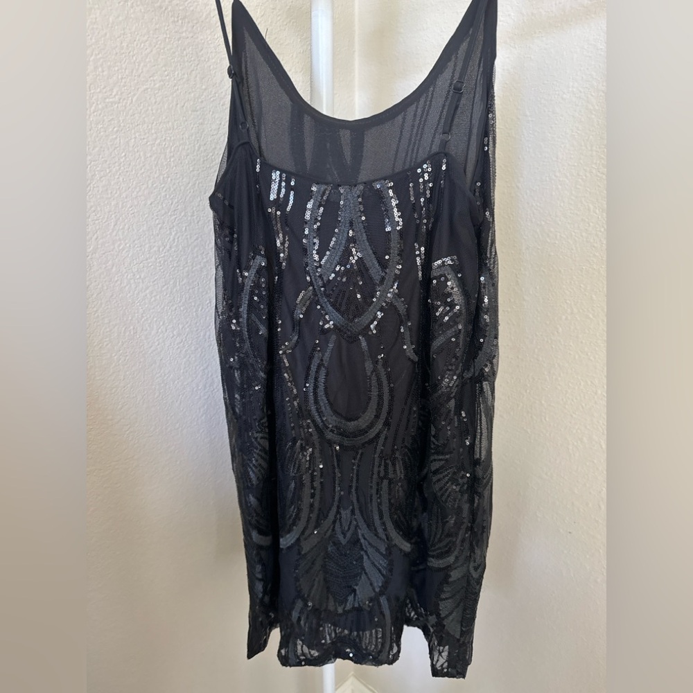 🌺Three Eighty Two Sequins Mini Dress NWT - image 3
